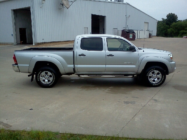 2006 Toyota Tacoma Regular CAB WORK Truck4x4