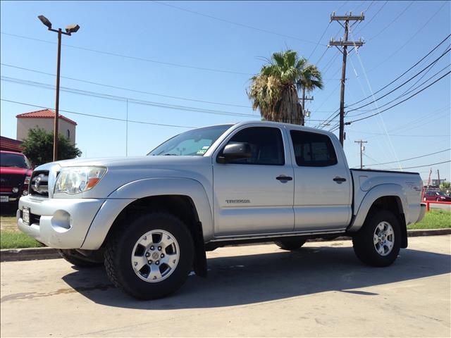 2007 Toyota Tacoma Ext Cab - 4x4 LT At Brookv