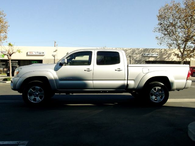 2007 Toyota Tacoma GXE 4 Door Sedan