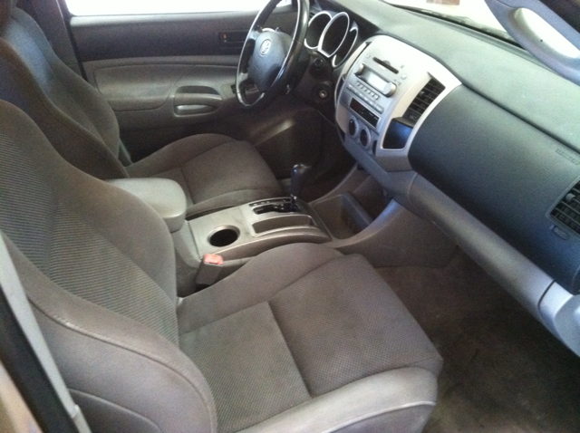 2007 Toyota Tacoma Z28 LOW Miles