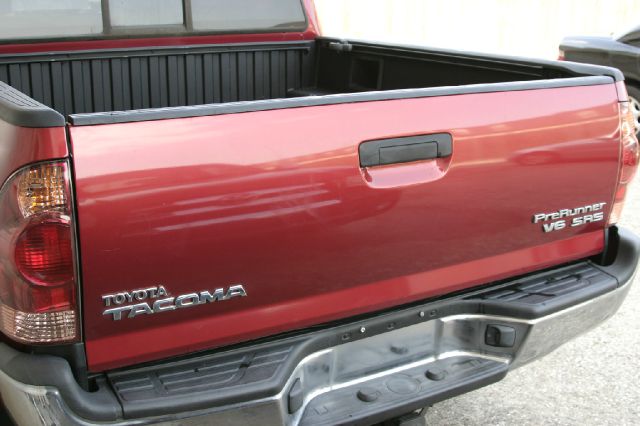 2007 Toyota Tacoma Z28 LOW Miles