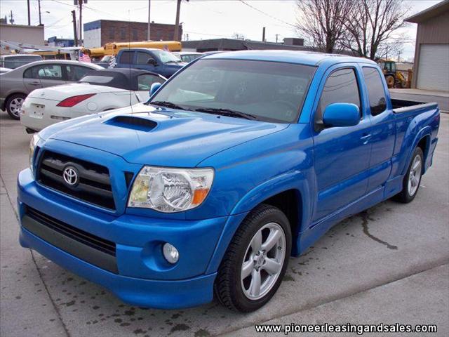 2007 Toyota Tacoma C300 Luxury Sedan