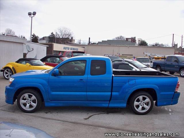 2007 Toyota Tacoma C300 Luxury Sedan