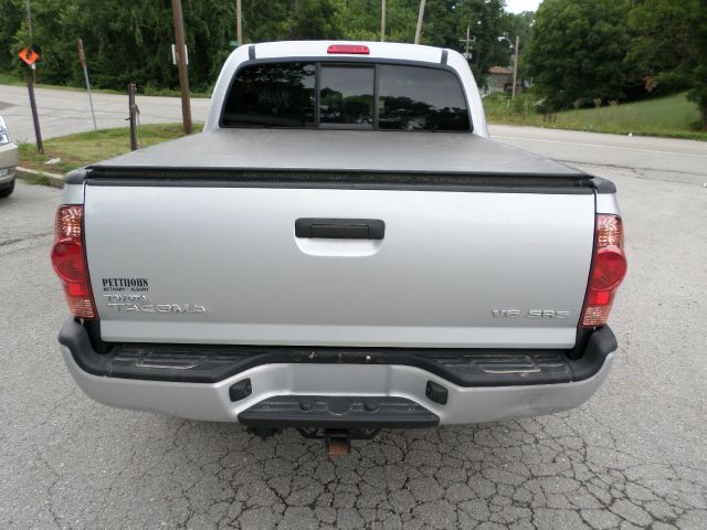 2008 Toyota Tacoma Ext Cab - 4x4 LT At Brookv