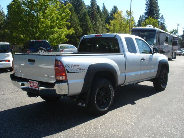 2008 Toyota Tacoma Dodge