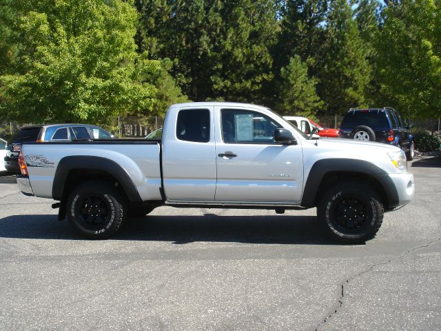 2008 Toyota Tacoma Dodge