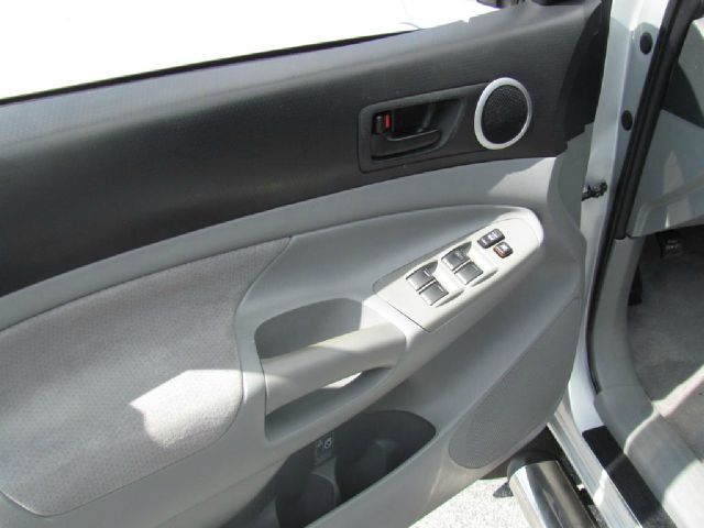 2008 Toyota Tacoma Ext Cab - 4x4 LT At Brookv