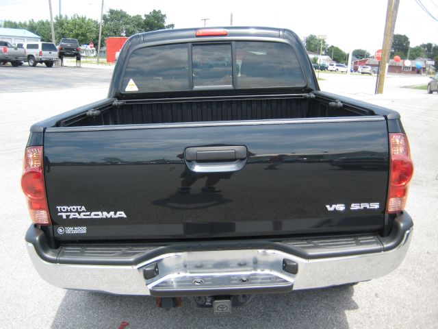 2008 Toyota Tacoma LT Pickup 4D 8 Ft