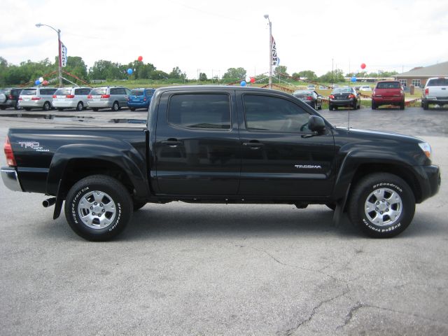 2008 Toyota Tacoma LT Pickup 4D 8 Ft