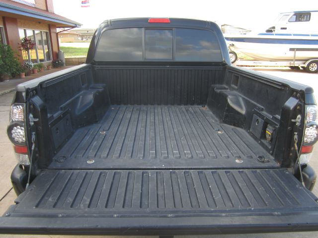 2008 Toyota Tacoma Ext Cab - 4x4 LT At Brookv