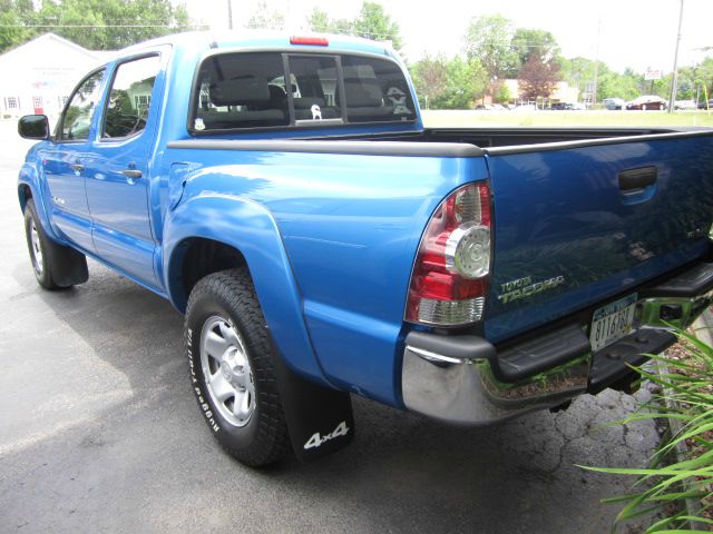 2009 Toyota Tacoma Ext Cab - 4x4 LT At Brookv