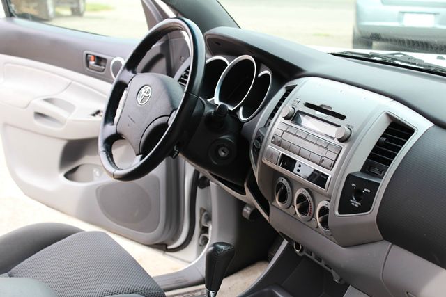 2009 Toyota Tacoma Dodge