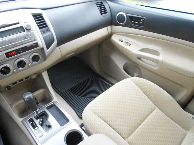 2009 Toyota Tacoma Z28 LOW Miles