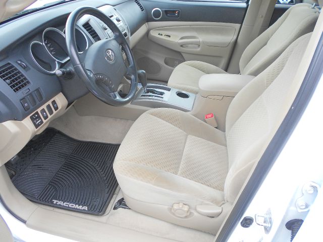 2009 Toyota Tacoma Z28 LOW Miles