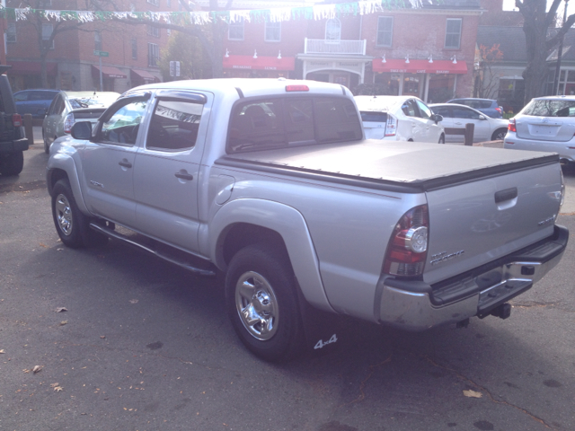 2010 Toyota Tacoma Ext Cab - 4x4 LT At Brookv