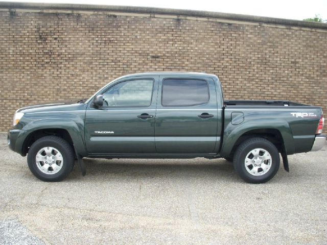 2010 Toyota Tacoma XLT Lariat 4X4 Ext Cab