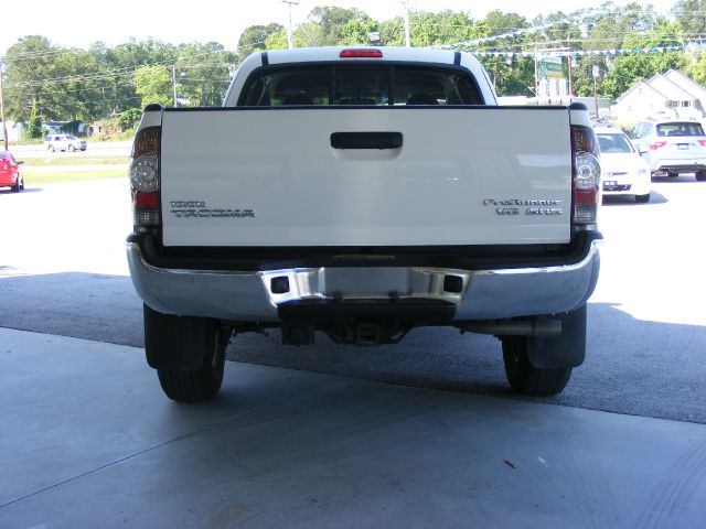 2010 Toyota Tacoma 2010 Cadillac CTS