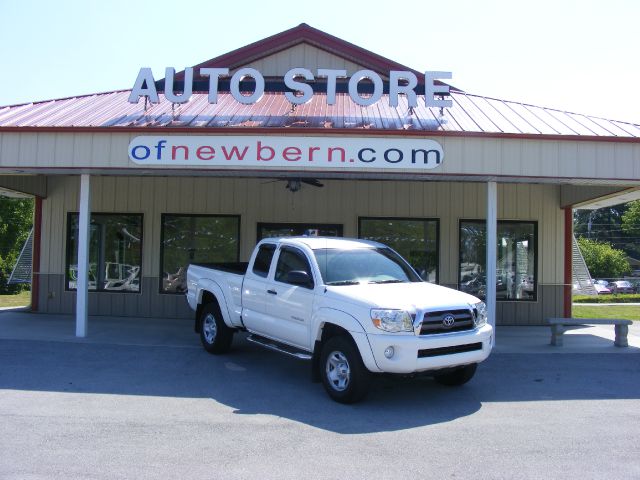 2010 Toyota Tacoma 2010 Cadillac CTS