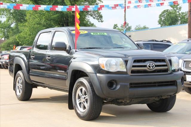 2010 Toyota Tacoma 4dr 2.9L Twin Turbo AWD W/3rd Row