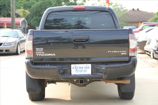 2010 Toyota Tacoma 4dr 2.9L Twin Turbo AWD W/3rd Row