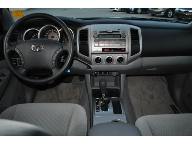 2010 Toyota Tacoma C300 Luxury