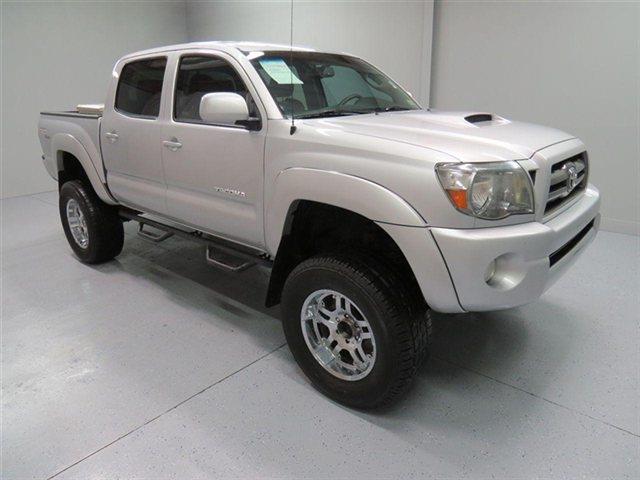2010 Toyota Tacoma C300 Luxury Sedan