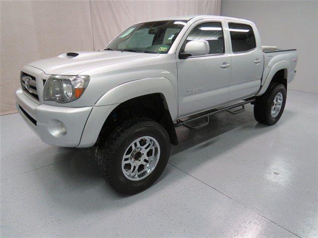 2010 Toyota Tacoma C300 Luxury Sedan