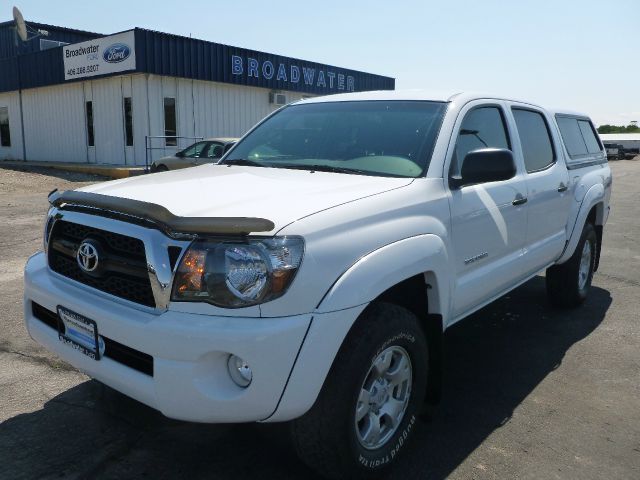 2011 Toyota Tacoma Ext Cab - 4x4 LT At Brookv