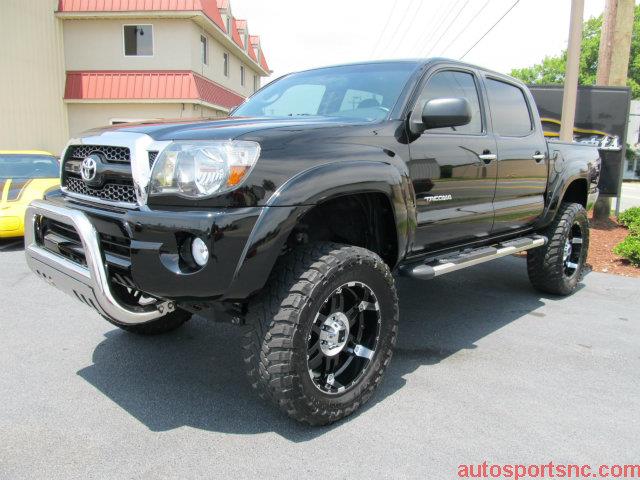 2011 Toyota Tacoma NAV AWD
