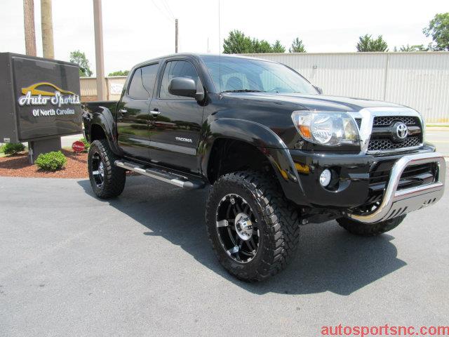 2011 Toyota Tacoma NAV AWD