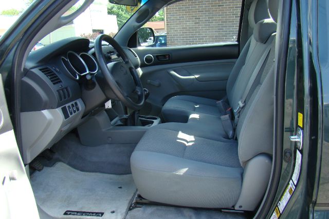 2011 Toyota Tacoma 4WD 4dr AT