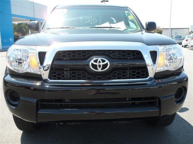 2011 Toyota Tacoma XLT 2WD