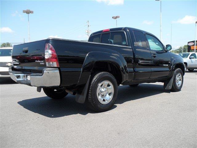 2011 Toyota Tacoma XLT 2WD