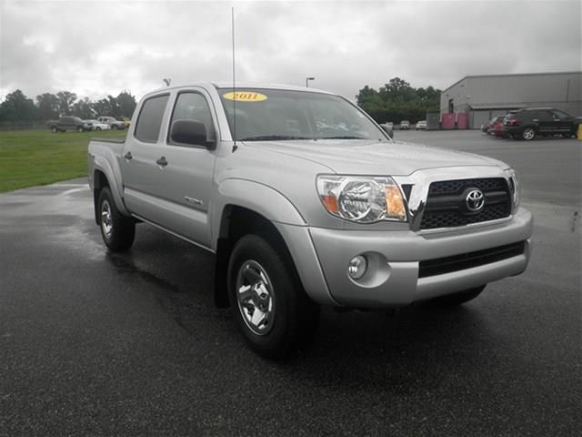 2011 Toyota Tacoma C300 Luxury