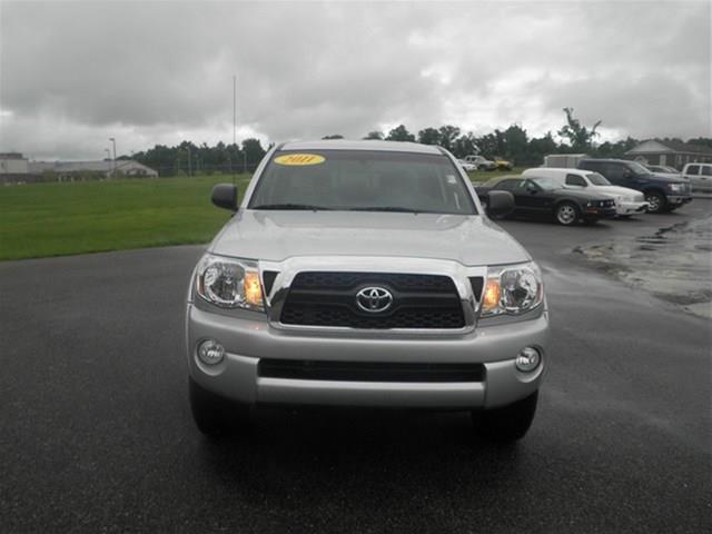 2011 Toyota Tacoma C300 Luxury