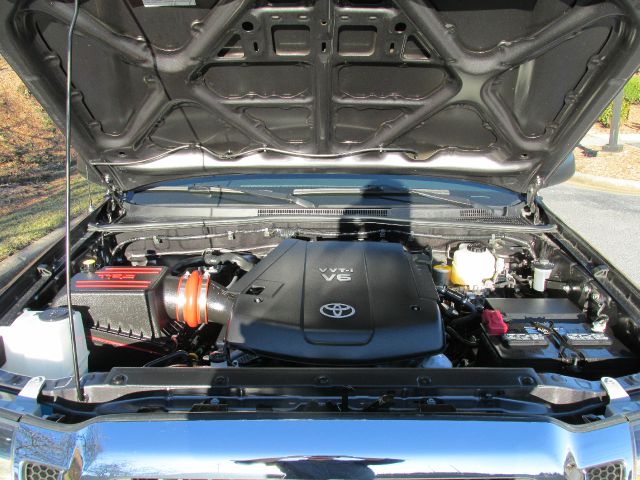 2011 Toyota Tacoma Dodge