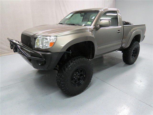 2011 Toyota Tacoma 4dr Sdn ES 2.4L Auto