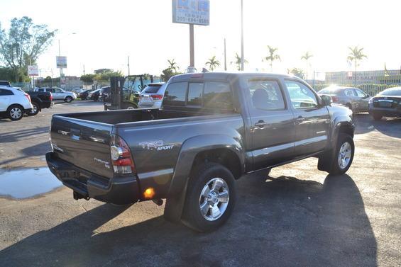 2012 Toyota Tacoma Z28 LOW Miles