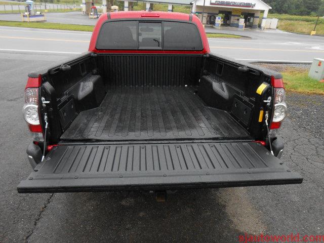 2012 Toyota Tacoma 1/2 TON Pickups