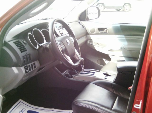 2012 Toyota Tacoma 1500 RWD 2000 Down