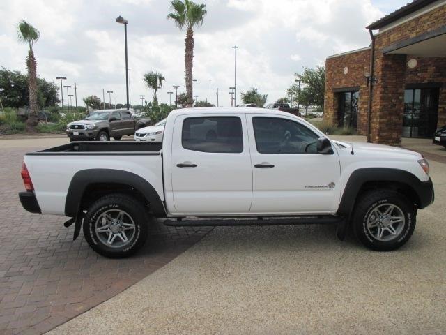 2013 Toyota Tacoma 4dr 2.9L Twin Turbo AWD W/3rd Row