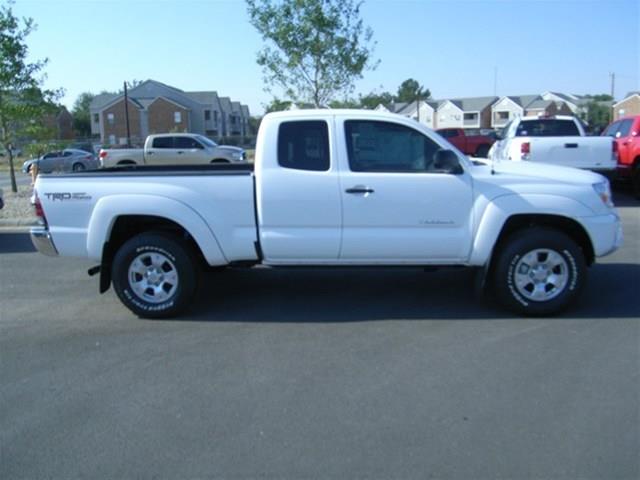 2013 Toyota Tacoma Red Line