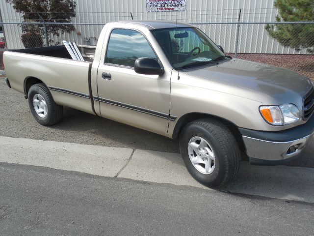 2001 Toyota Tundra AWD T