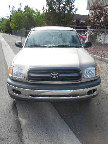 2001 Toyota Tundra AWD T