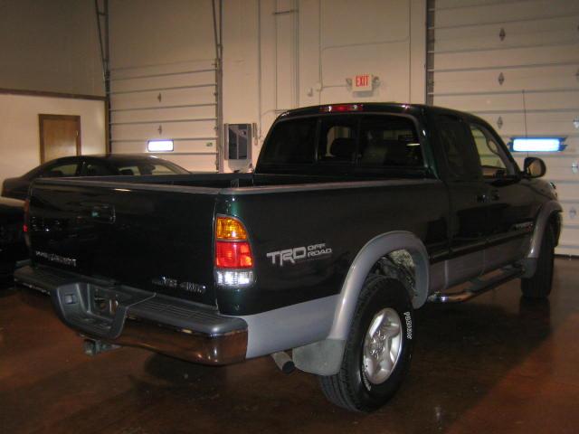 2001 Toyota Tundra 1999 Pontiac