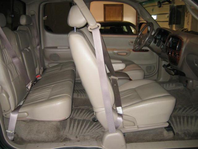 2001 Toyota Tundra 1999 Pontiac