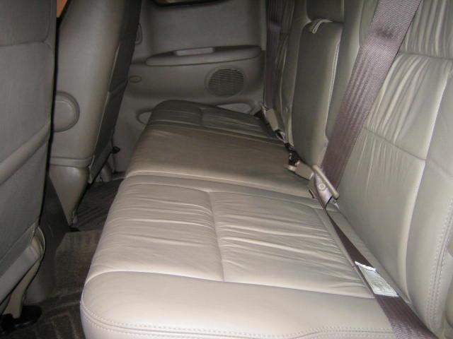 2001 Toyota Tundra 1999 Pontiac