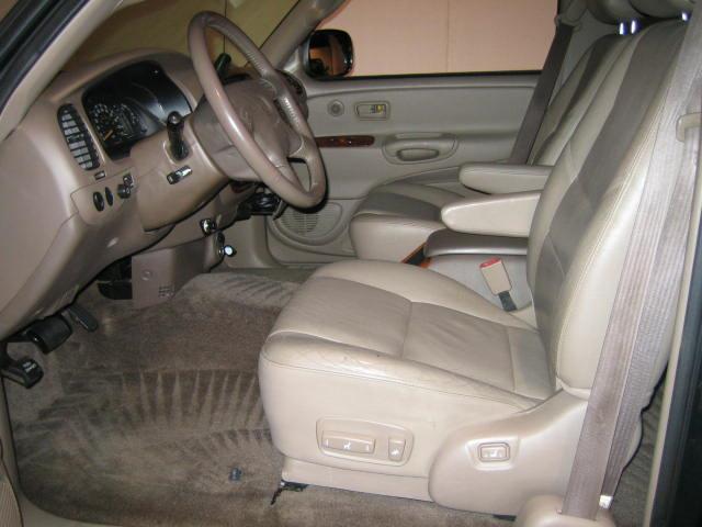 2001 Toyota Tundra 1999 Pontiac