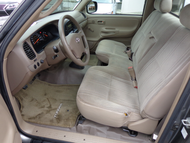 2003 Toyota Tundra Base