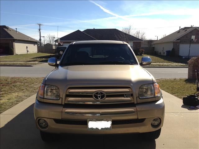 2003 Toyota Tundra HB SE AUTO